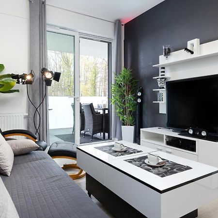 Platinium Apartment By Renters Prestige เรวัล ภายนอก รูปภาพ