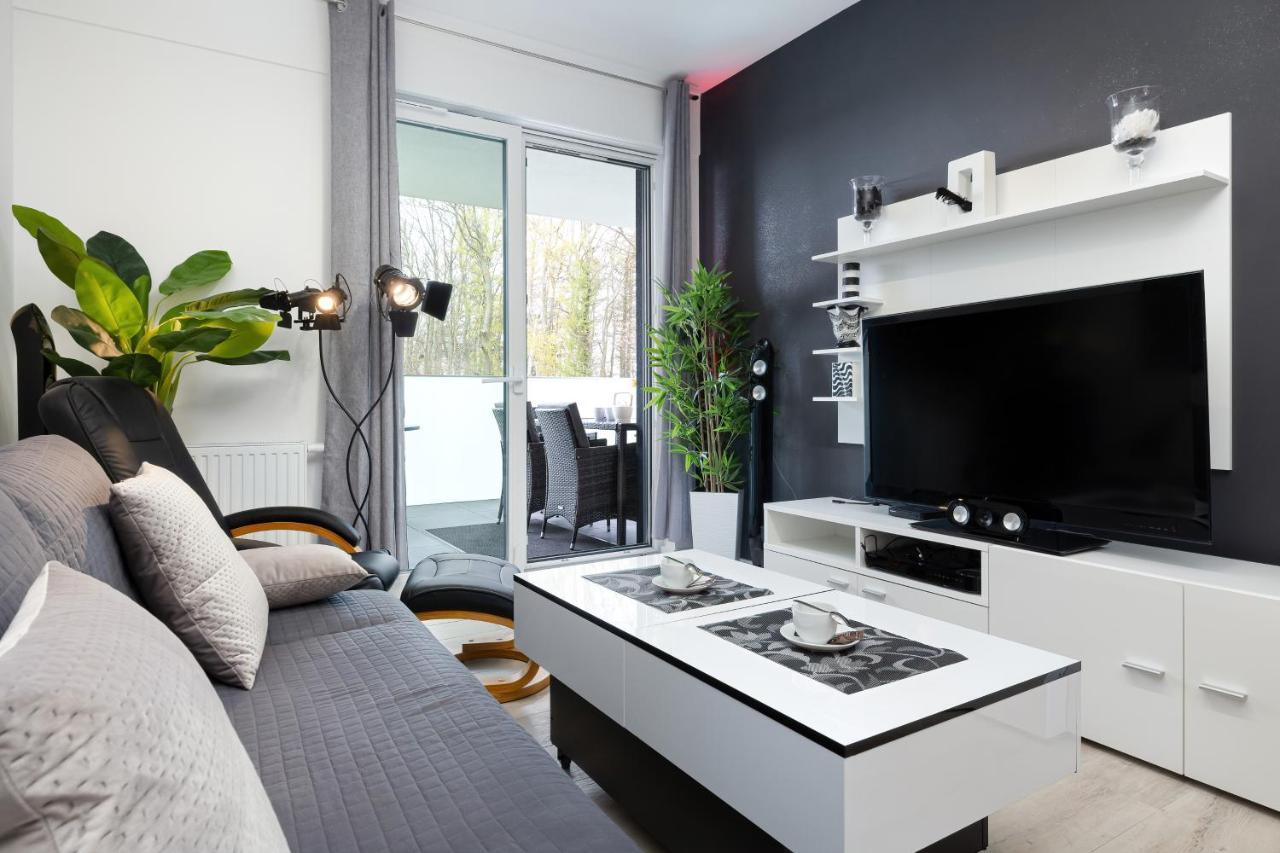 Platinium Apartment By Renters Prestige เรวัล ภายนอก รูปภาพ